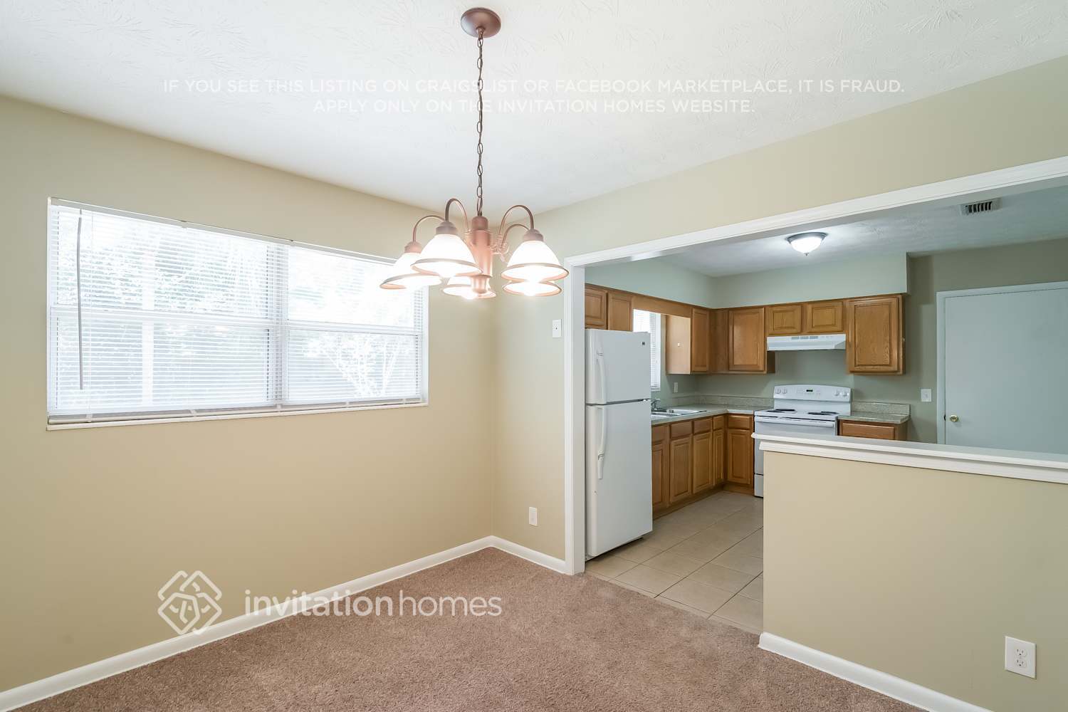 Building Photo - 1116 Willow Ln