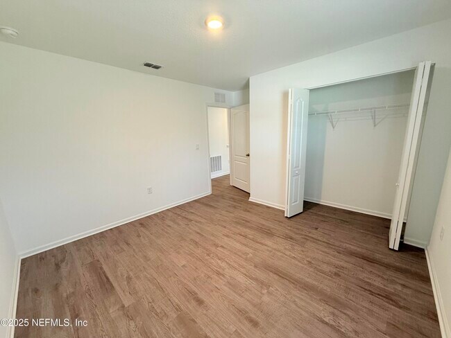 Building Photo - 2308 Shady Breeze Ln