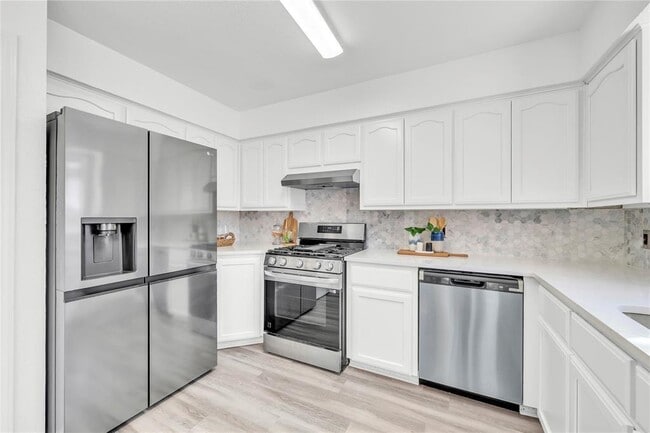 Building Photo - 1800 Tamra Ct