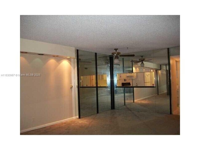 Building Photo - 6575 W Oakland Park Blvd