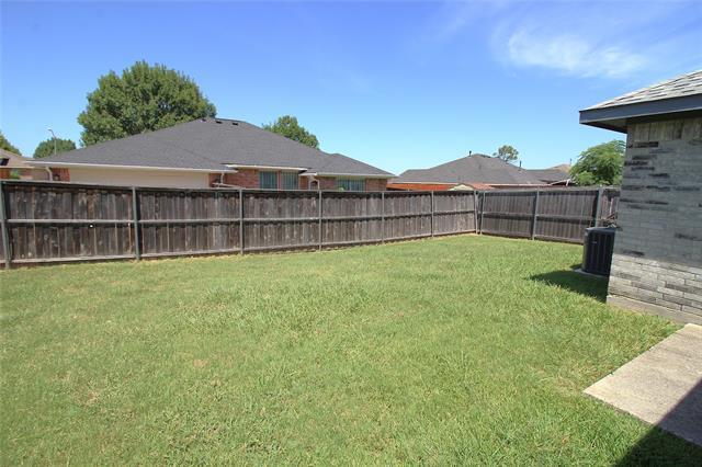 Building Photo - 1109 Mockingbird Ln