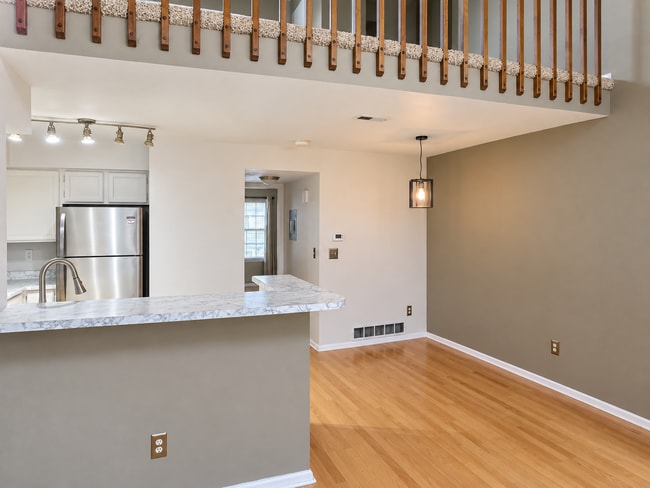 Building Photo - 4044 S Carson St