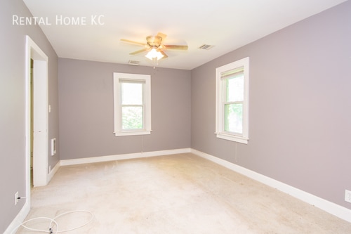 Building Photo - 5101 Hardy-