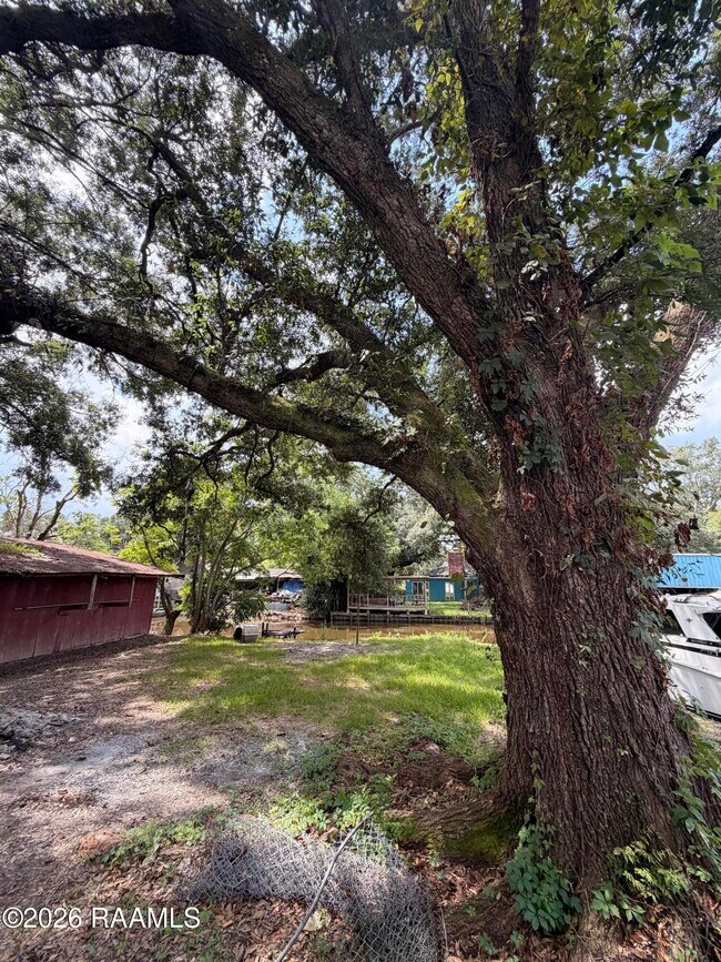 Building Photo - 4918 Par Rd 268