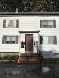 Building Photo - 94 Bacon St