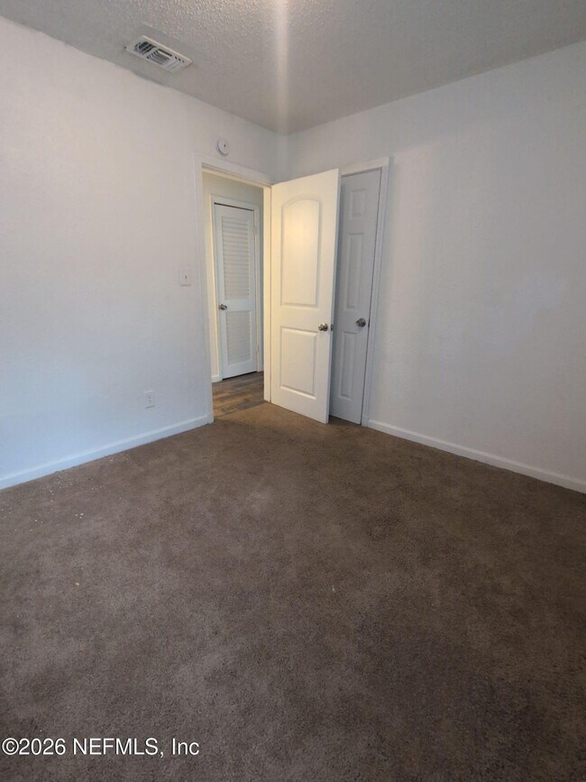 Building Photo - 8817 6th Ave