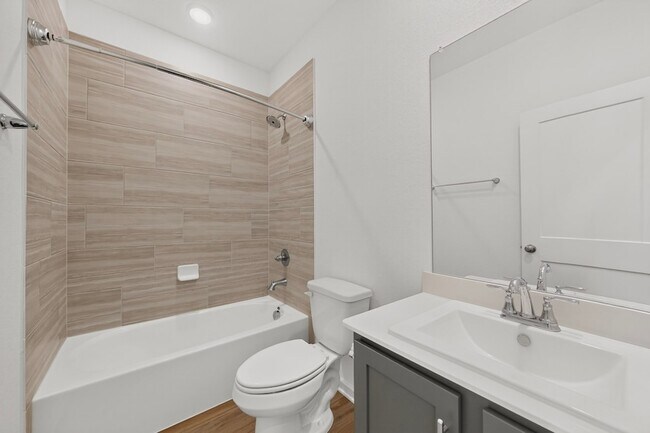 Building Photo - 114 Drovers Dr