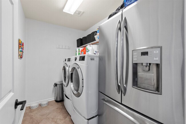 Building Photo - 26119 Savory Springs Ln