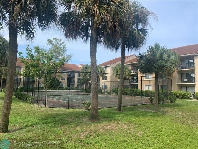 Building Photo - 9088 W Atlantic Blvd
