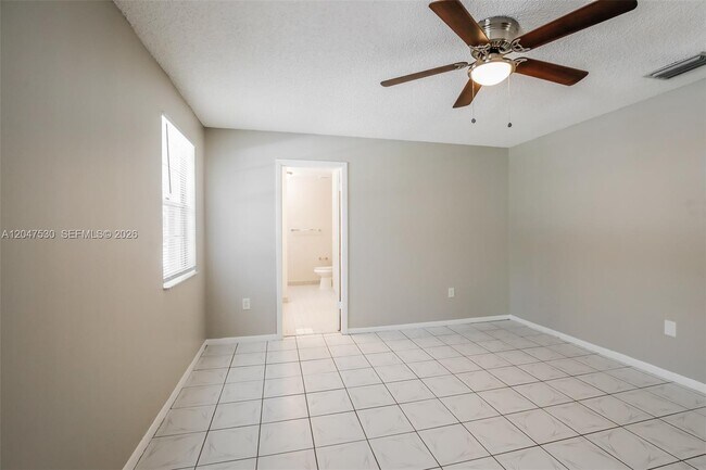 Building Photo - 3232 NW 121st Ave