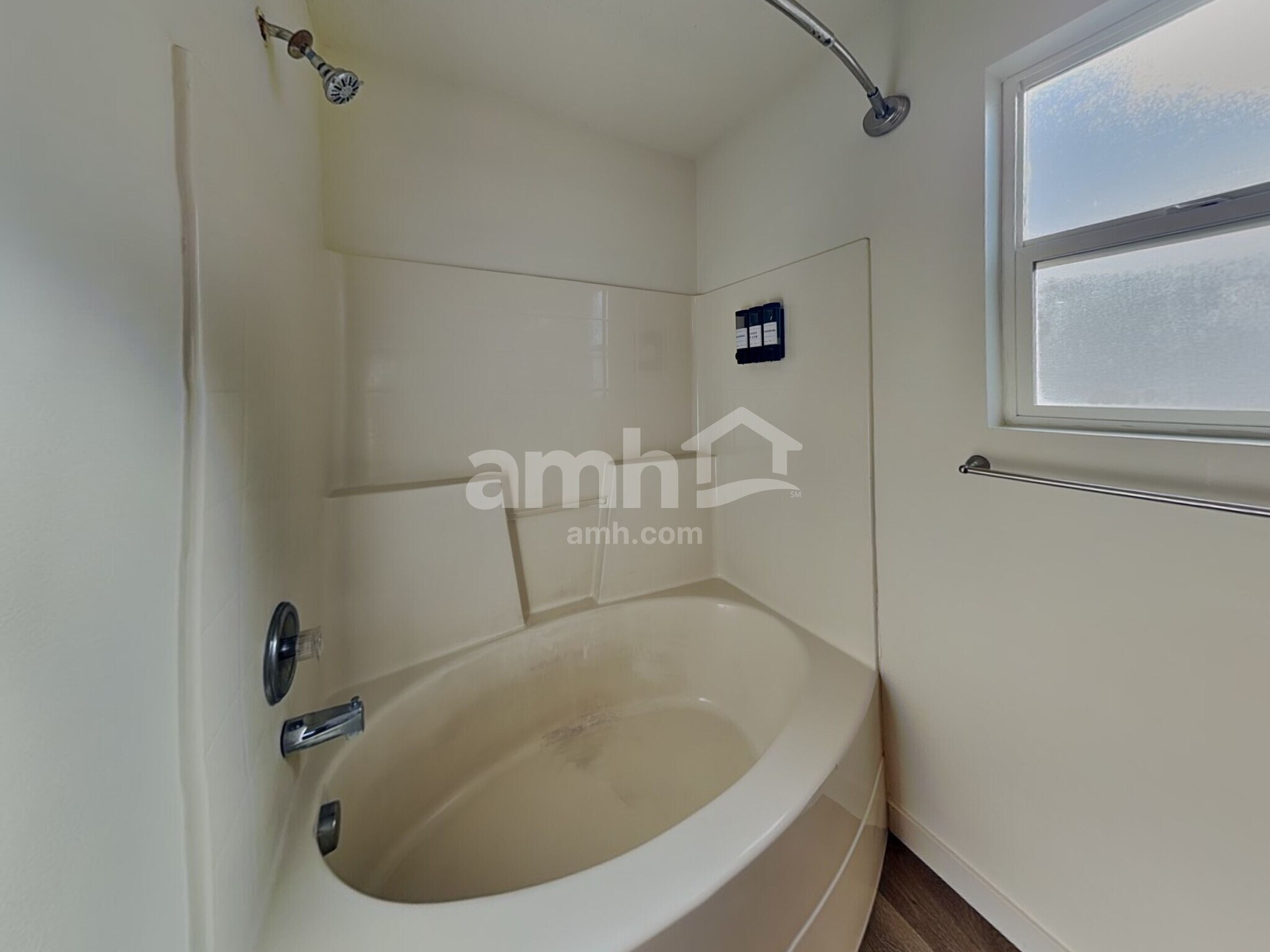 Building Photo - 2543 N Greenville Ave