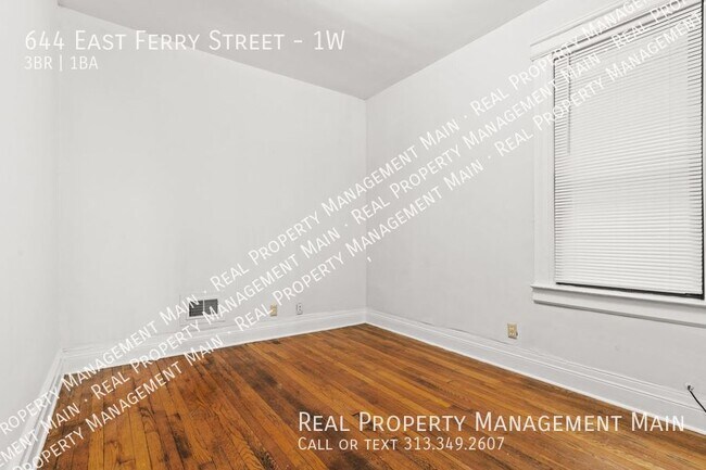 Building Photo - 644 E Ferry St