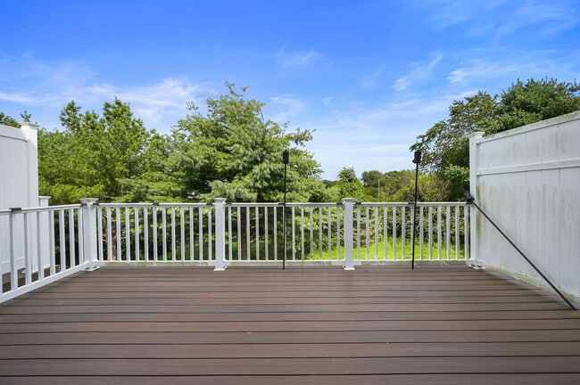 Building Photo - 227 Tidbury Crossing