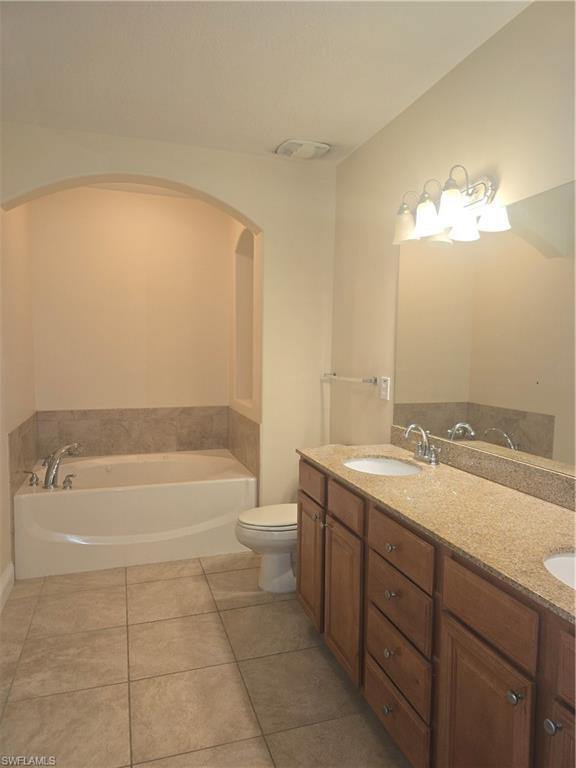 Building Photo - 1256 Carpazi Ct