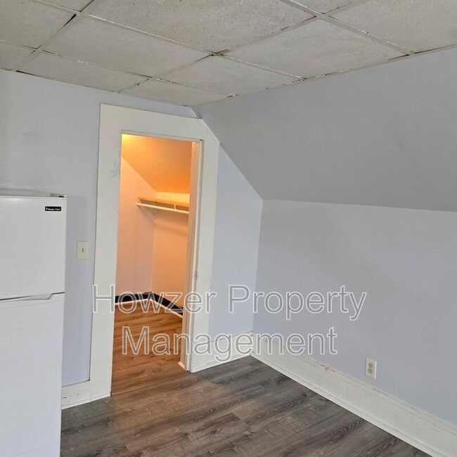 Building Photo - 109 Green St