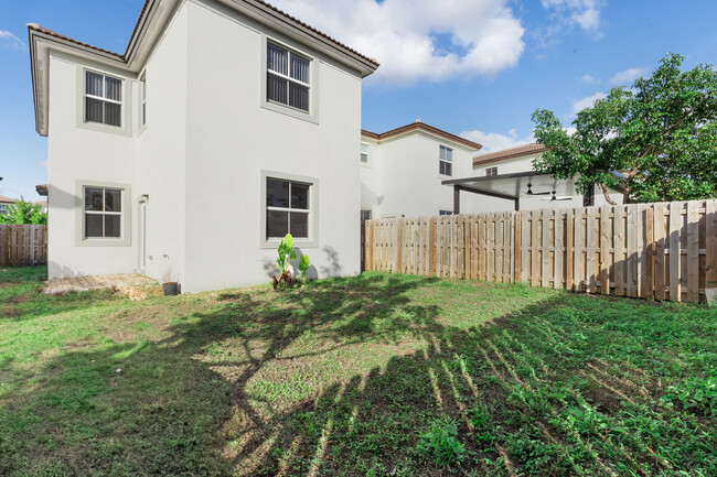 Building Photo - 2441 NW 131st Cir