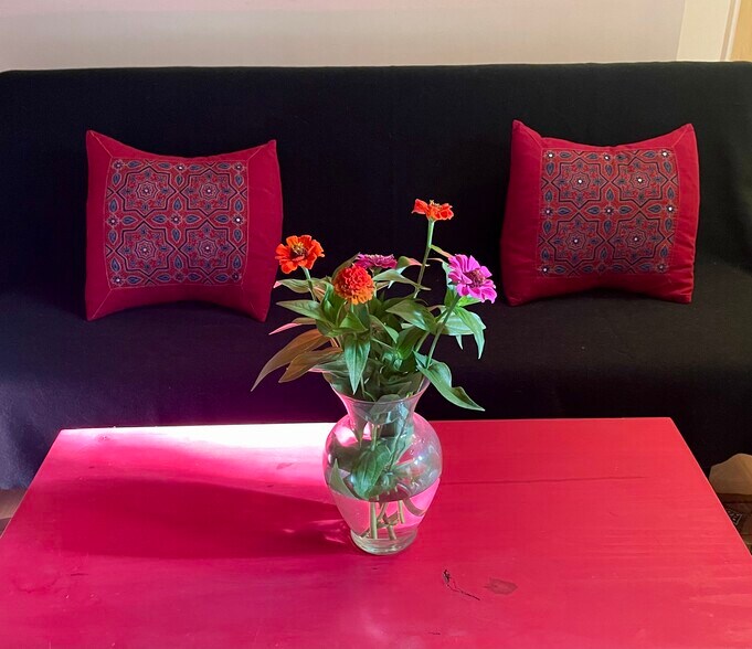 Building Photo - 2879 S Filmore St