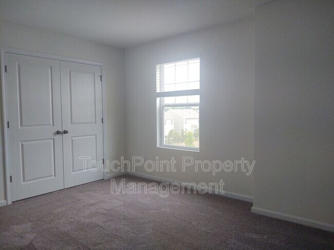 Building Photo - 4701 Stallings Brook Dr