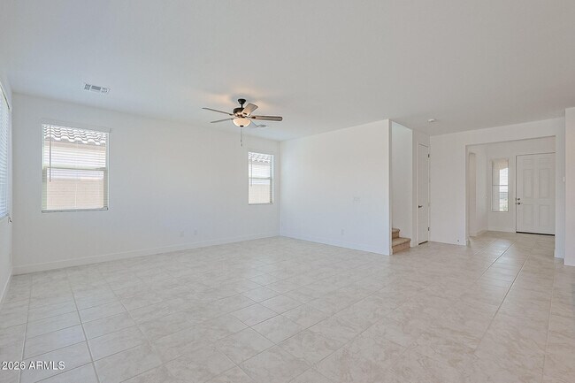 Building Photo - 14792 W Smoketree Dr