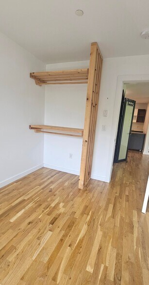 Building Photo - 35 Springside Ave