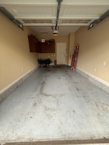 Building Photo - 200 Windsor Chase Ct