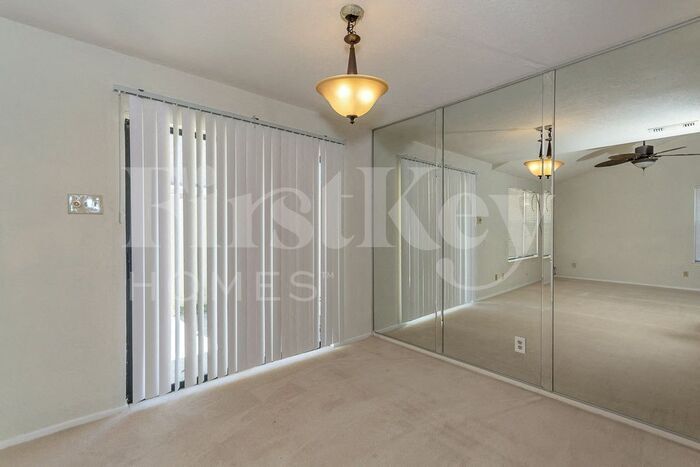 Building Photo - 2240 Tarpley Rd