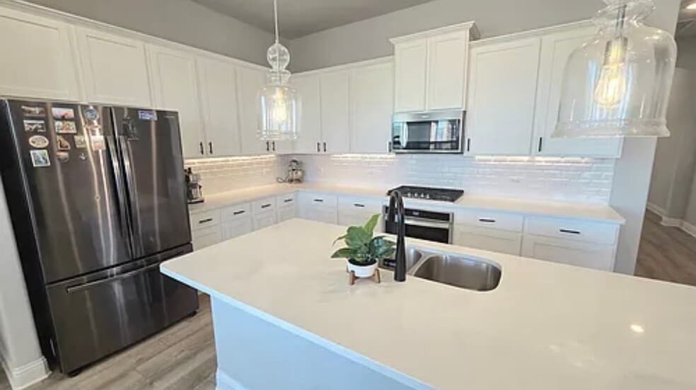 Building Photo - 2719 Lazy Pne Ln