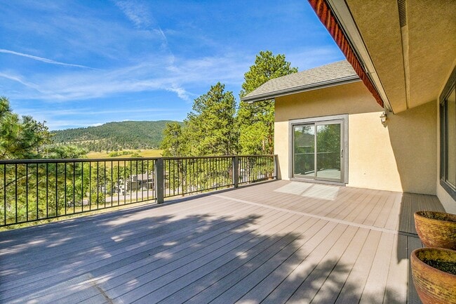 Building Photo - 31340 Brookline Rd