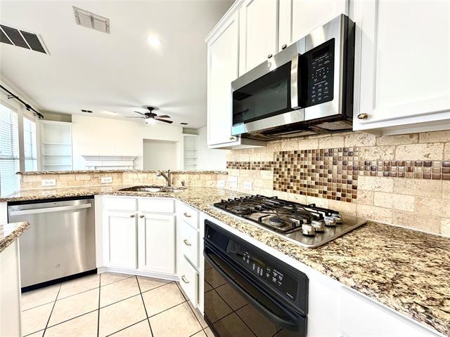 Building Photo - 516 Hawken Dr