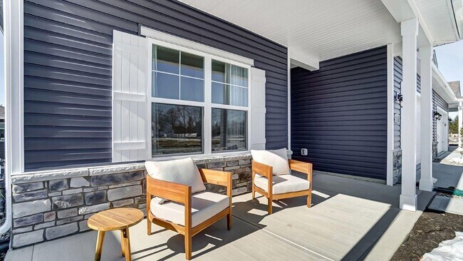 Building Photo - 406 Emily Dr