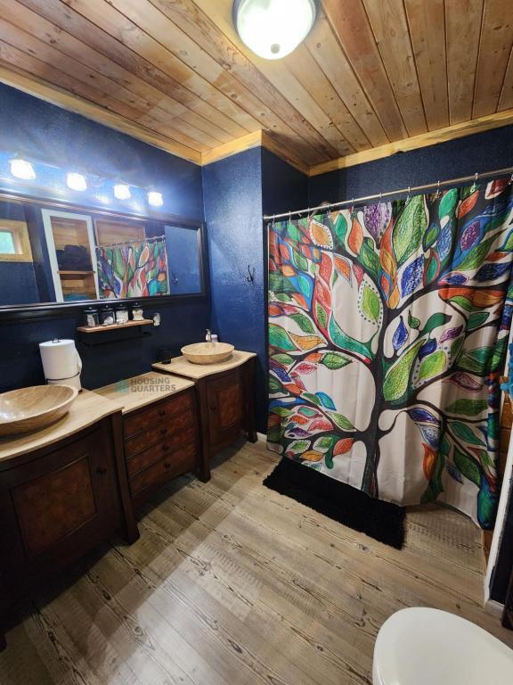 Building Photo - 4450 WA-211