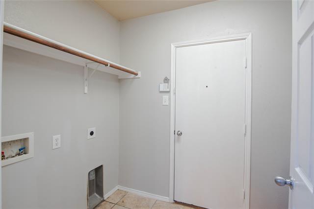 Building Photo - 1105 Concan Dr