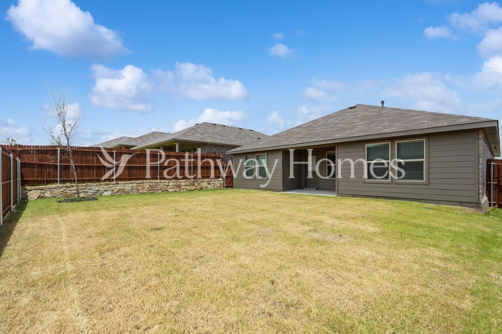 Building Photo - 9437 Golden Tree Ave