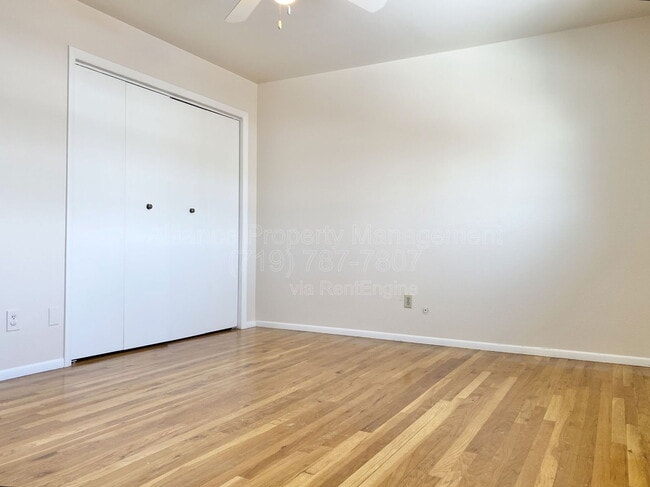 Building Photo - 2818 Dusk Dr