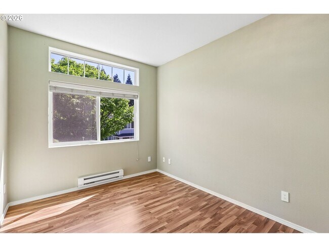Building Photo - Updated Beaverton Condo with Garage, Balcony & Quartz Counters Near Nike and Intel