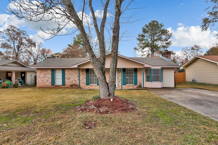 Primary Photo - 222 Faith Hill St