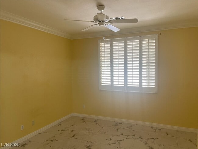 Building Photo - 1136 Scenic Crest Dr