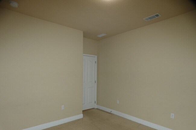 Building Photo - 3-Bedroom Home + Office/Flex Space