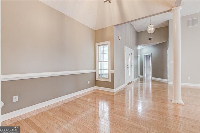 Building Photo - 56 Driftwood Ct