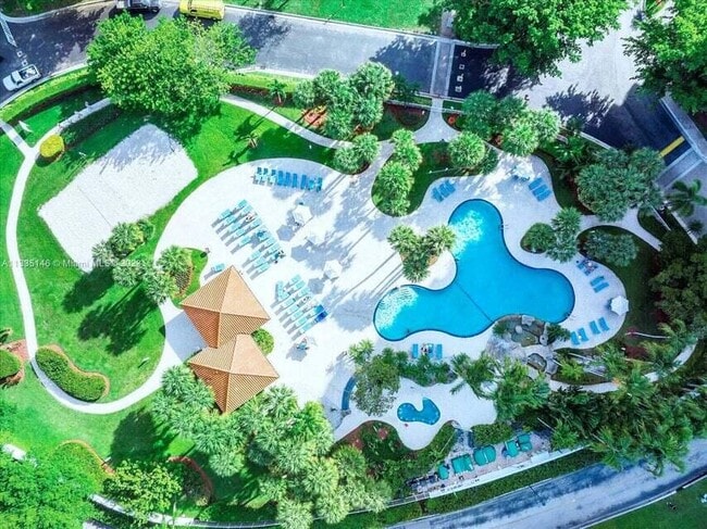 Building Photo - 3300 NE 192 St