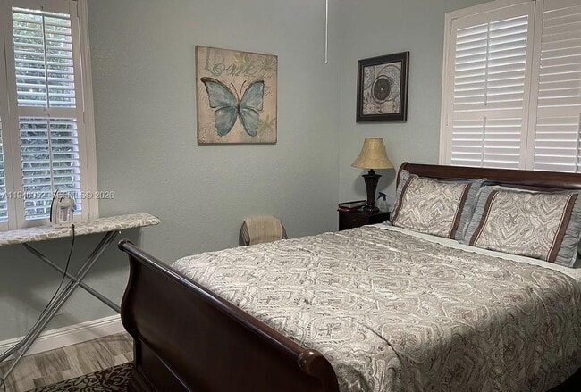 Building Photo - 12841 Country Glen Dr