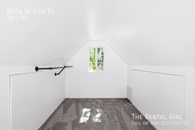 Building Photo - 8424 4th St