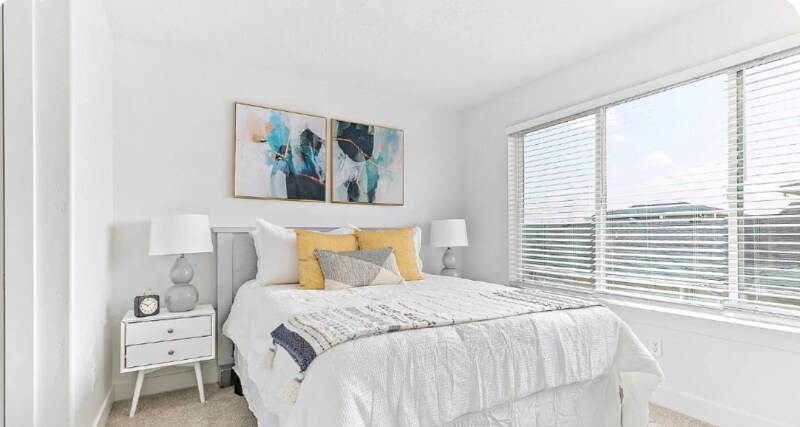 Building Photo - 1812 W Irini Ln