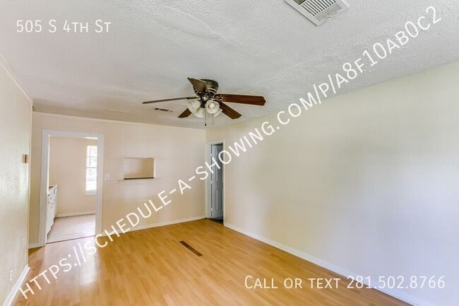 Building Photo - 505 S 4th St