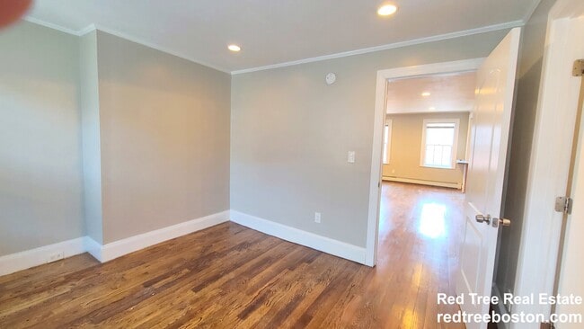 Apt 2 - 26 Fayette St