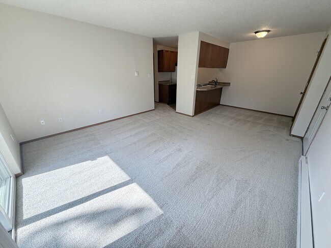 Building Photo - 1120 Avenue AUnit 106 Ave