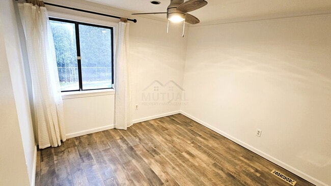 Building Photo - 5231 Bantry Dr