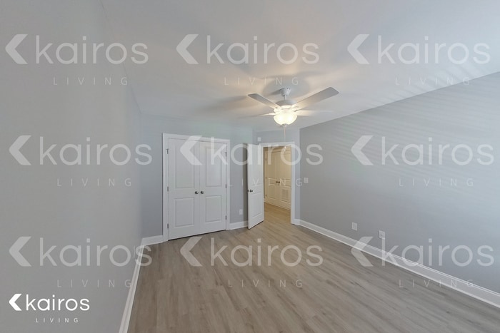 Building Photo - 3717 Oak Leaf Wy
