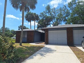 Building Photo - 2BR 2BA 1 CAR GARAGE DUPLEX