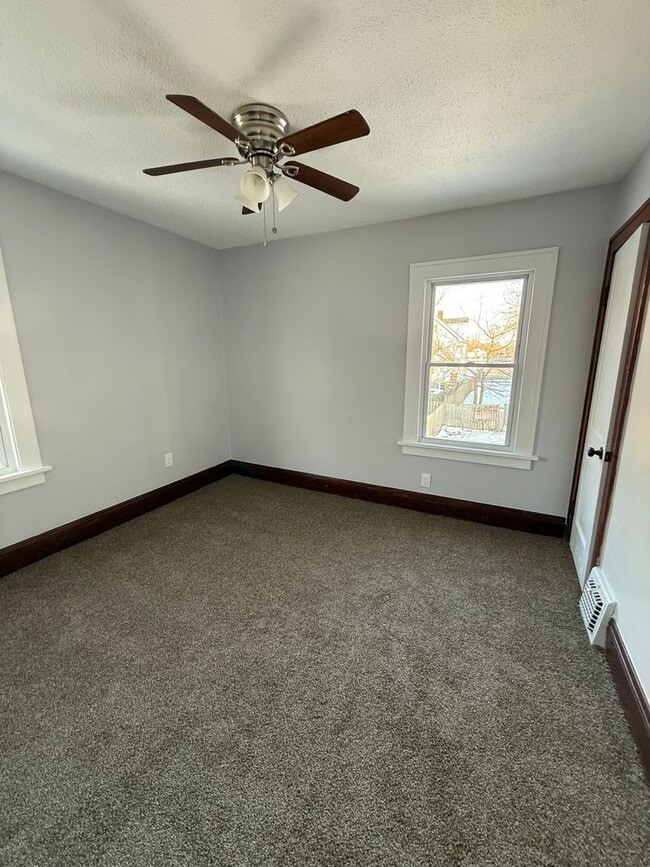 Building Photo - Cleveland Eastside single-family home